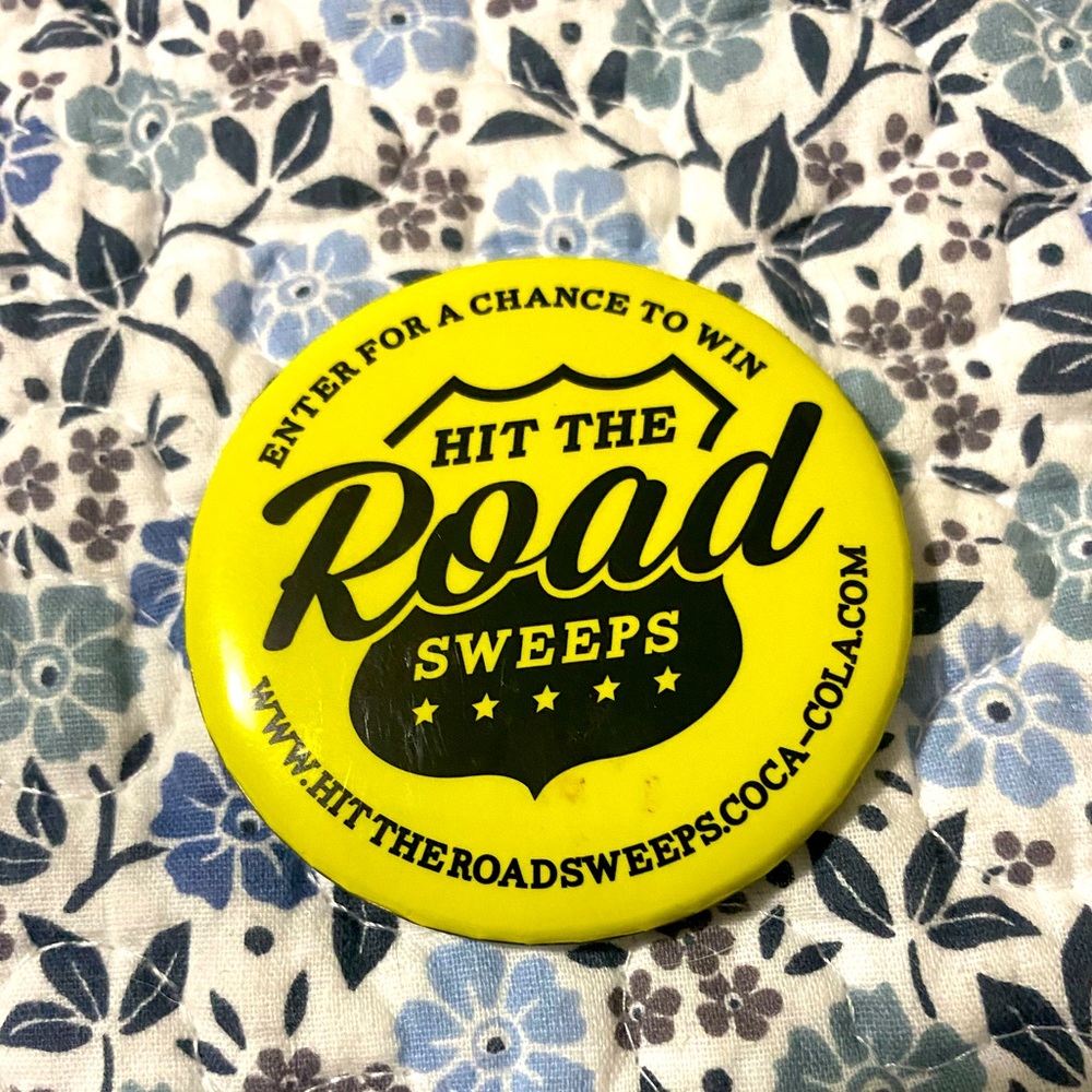 Waffle House (Hit the Road sweeps) Employee Pin/Button